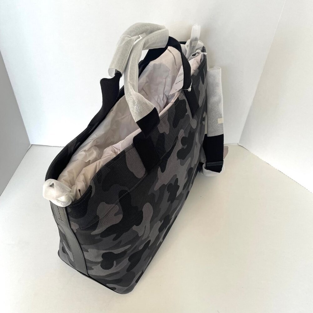 Coach Tote 38 Gray Camo Canvas Leather Carryall CY805 - Picture 6 of 9